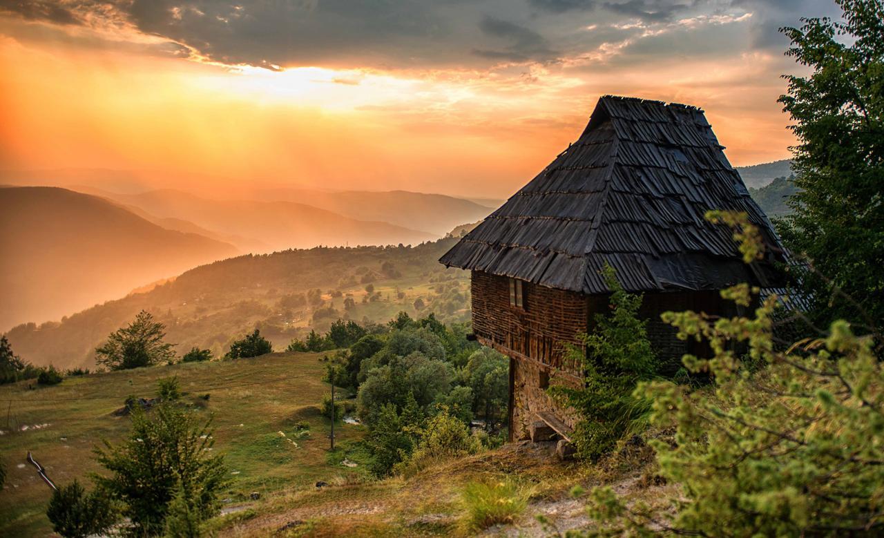 B&B Hisar International Prijepolje Bagian luar foto